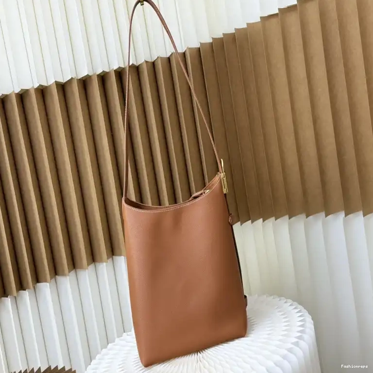 Fashionrepsfam ru Bags LV 2408YA0081 0519
